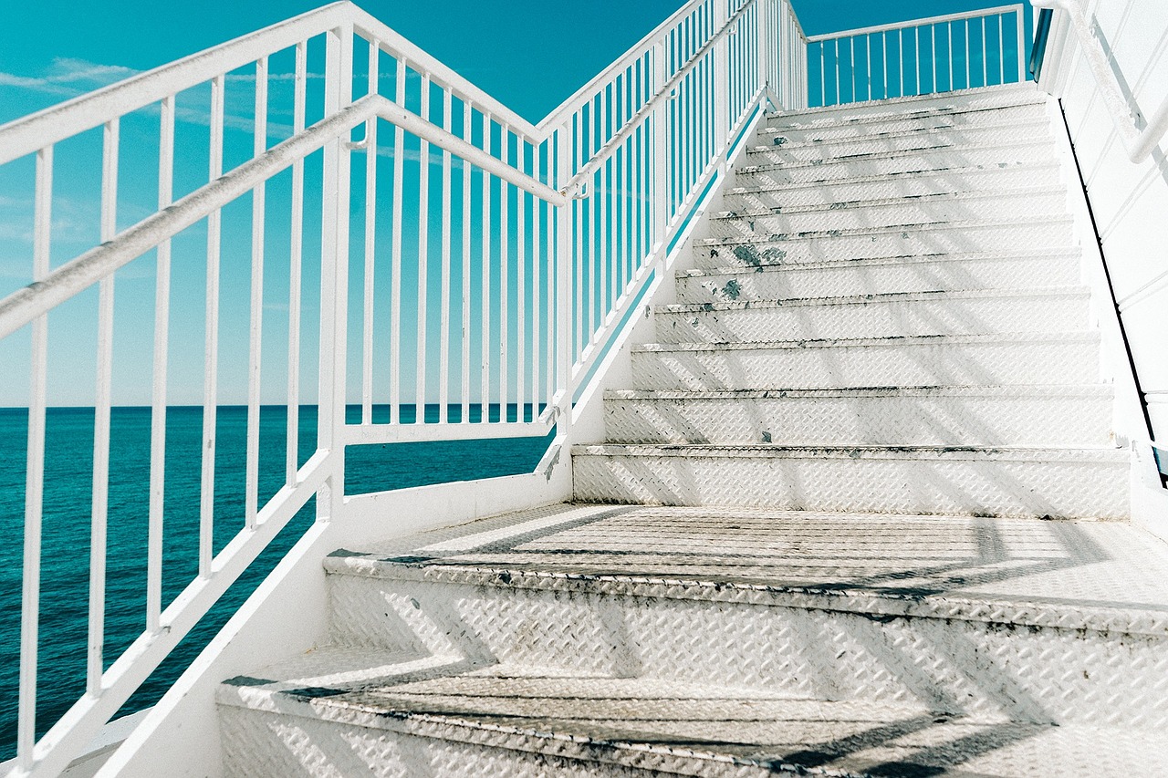 Designové schodiště s patinou